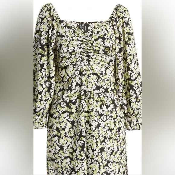 VERO MODA
Chaddie Floral Long Sleeve Ruched Minidress - Picture 5 of 8